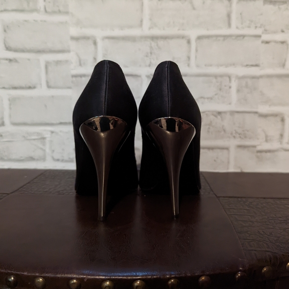 Stuart Weitzman Black Satin & Swarovski Chrome-Heeled Peep-Toe Pumps Sz 9 - Picture 8 of 15